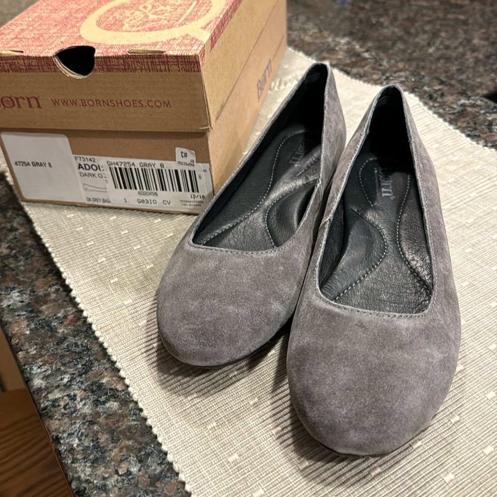 Born Flats Gray Adour Size 8M New With Box